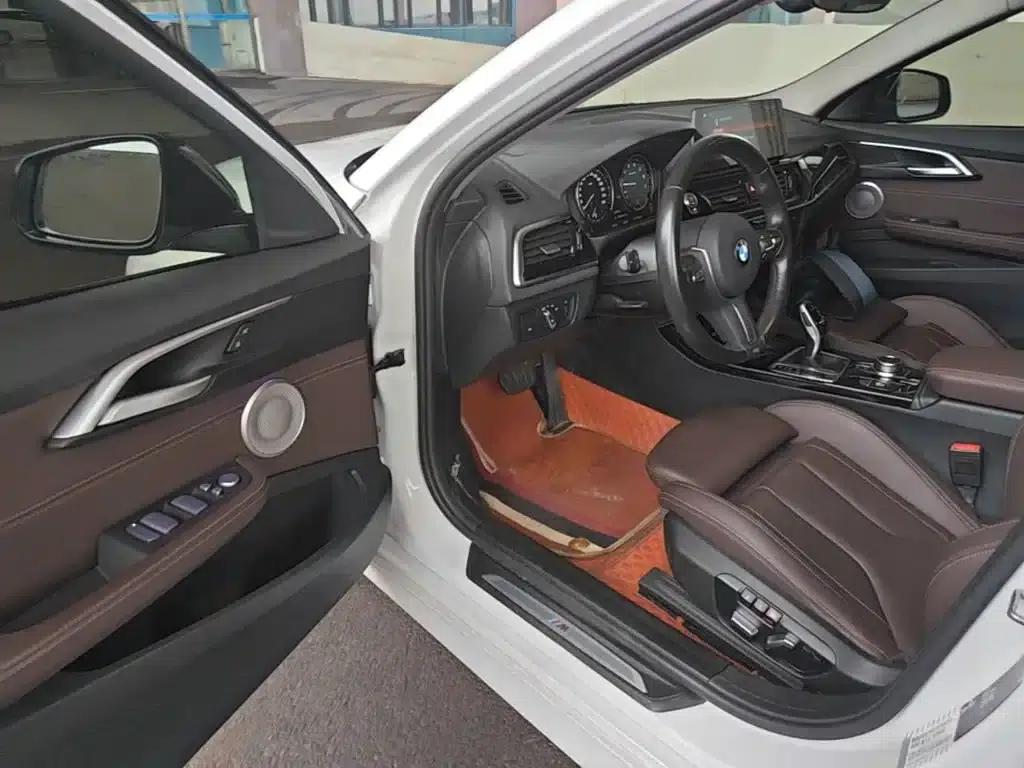 2022 BMW 1 Series 125i M Sport Shadow Edition — миниатюра 16