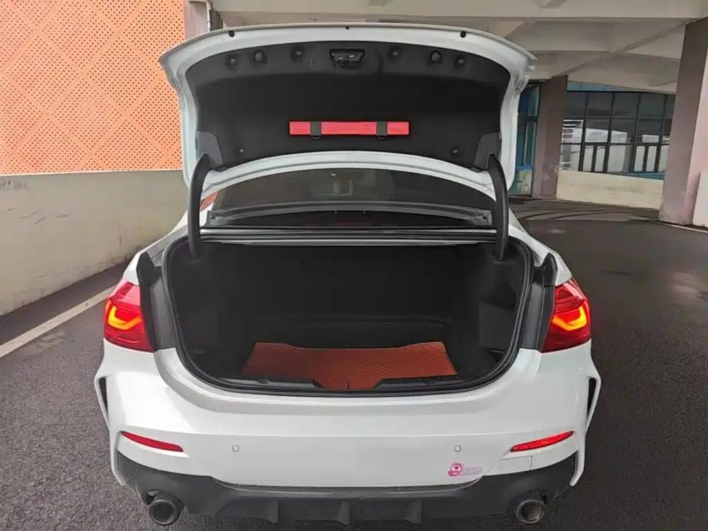 2022 BMW 1 Series 125i M Sport Shadow Edition — миниатюра 19