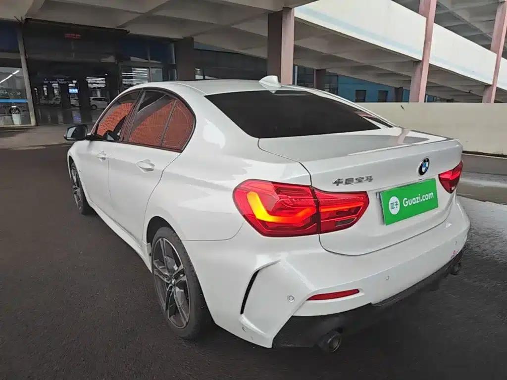 2022 BMW 1 Series 125i M Sport Shadow Edition — миниатюра 5