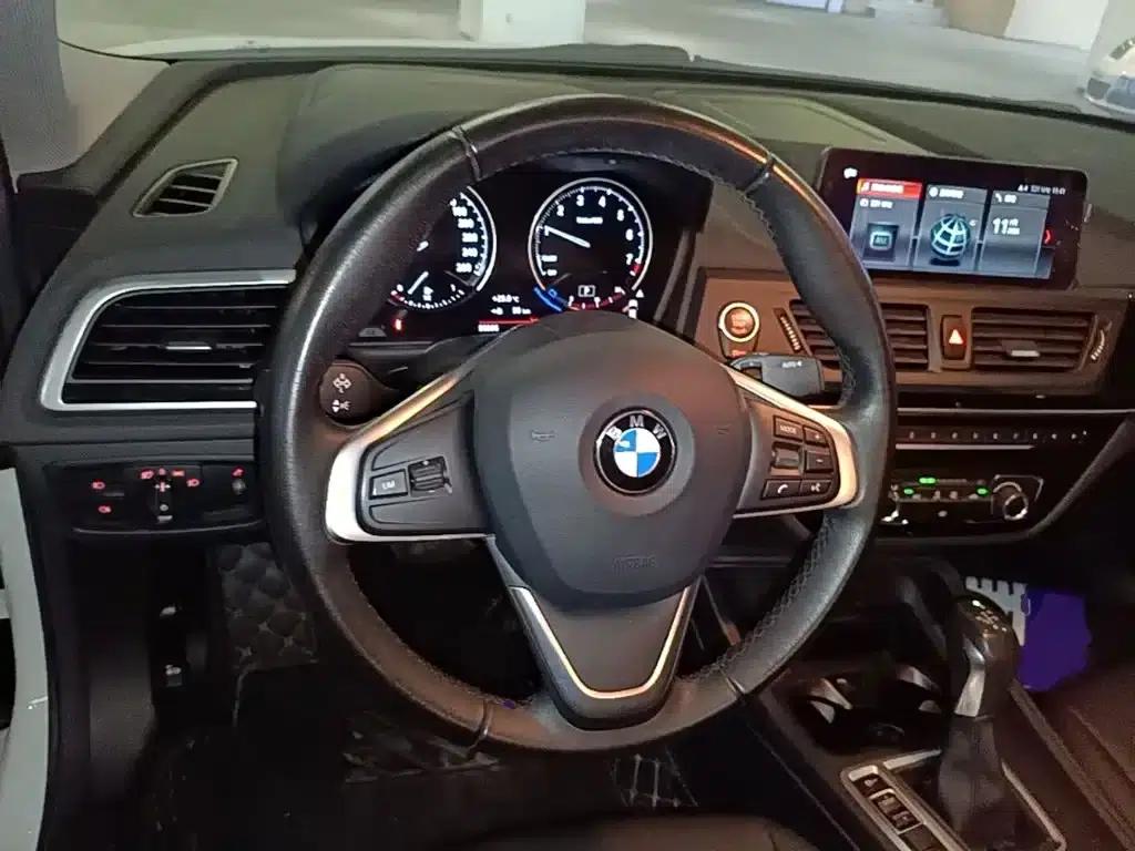 BMW 1 Series 2019 118i Fashion Edition — миниатюра 11