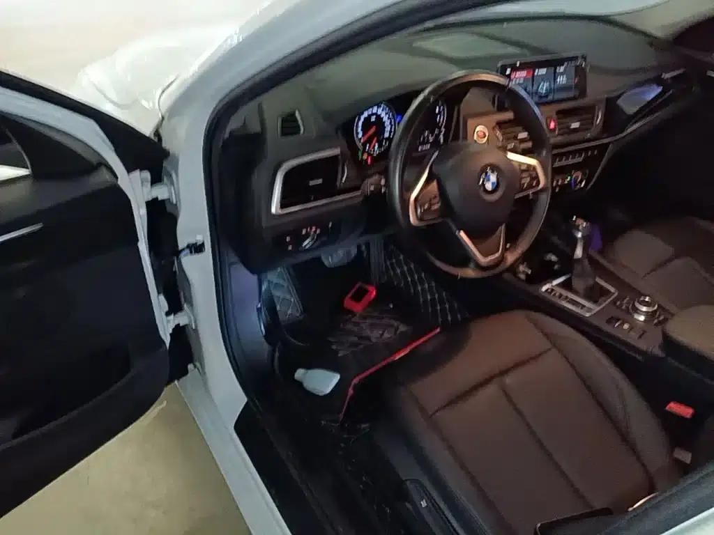 BMW 1 Series 2019 118i Fashion Edition — миниатюра 16