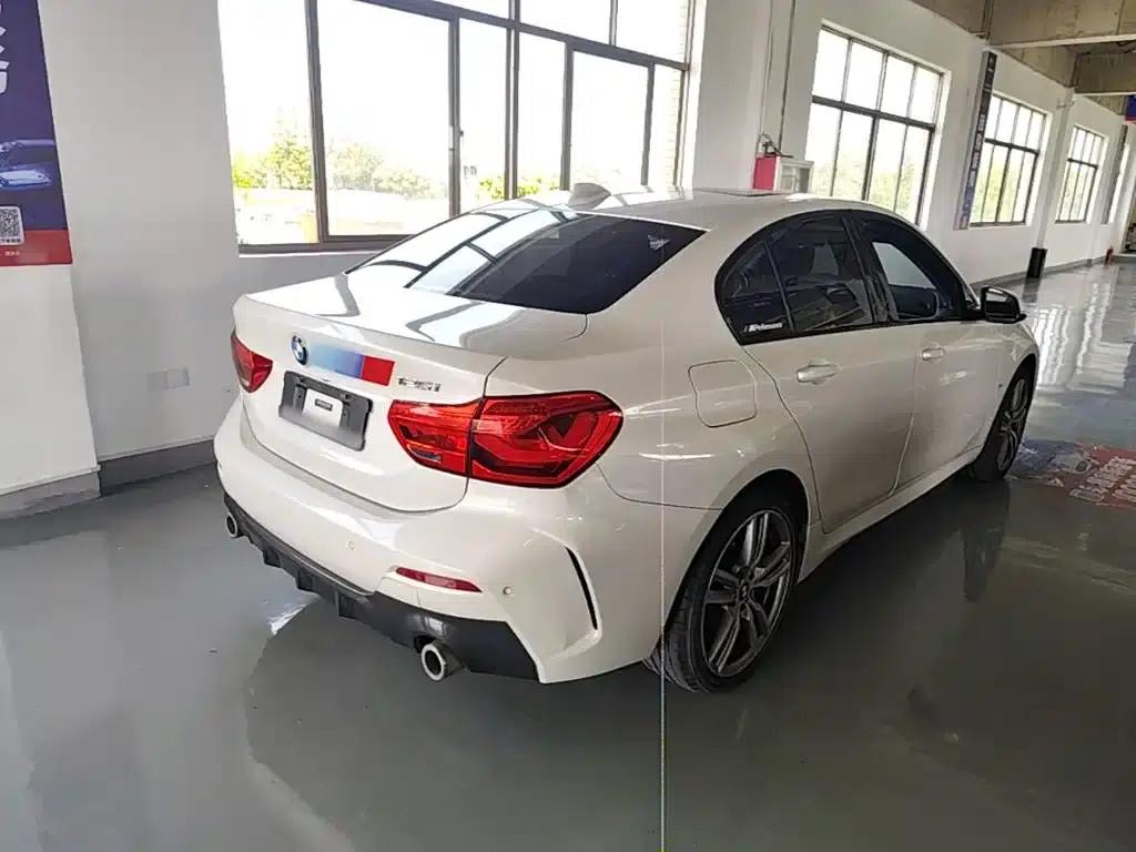 2020 BMW 1 Series 125i Leading M Sport Package — миниатюра 7