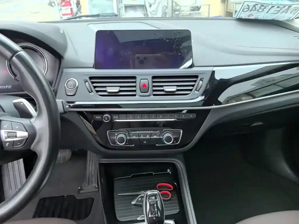 2020 BMW 1 Series 125i Leading M Sport Package — миниатюра 13