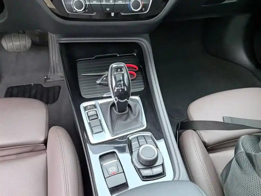 2020 BMW 1 Series 125i Leading M Sport Package — миниатюра 14