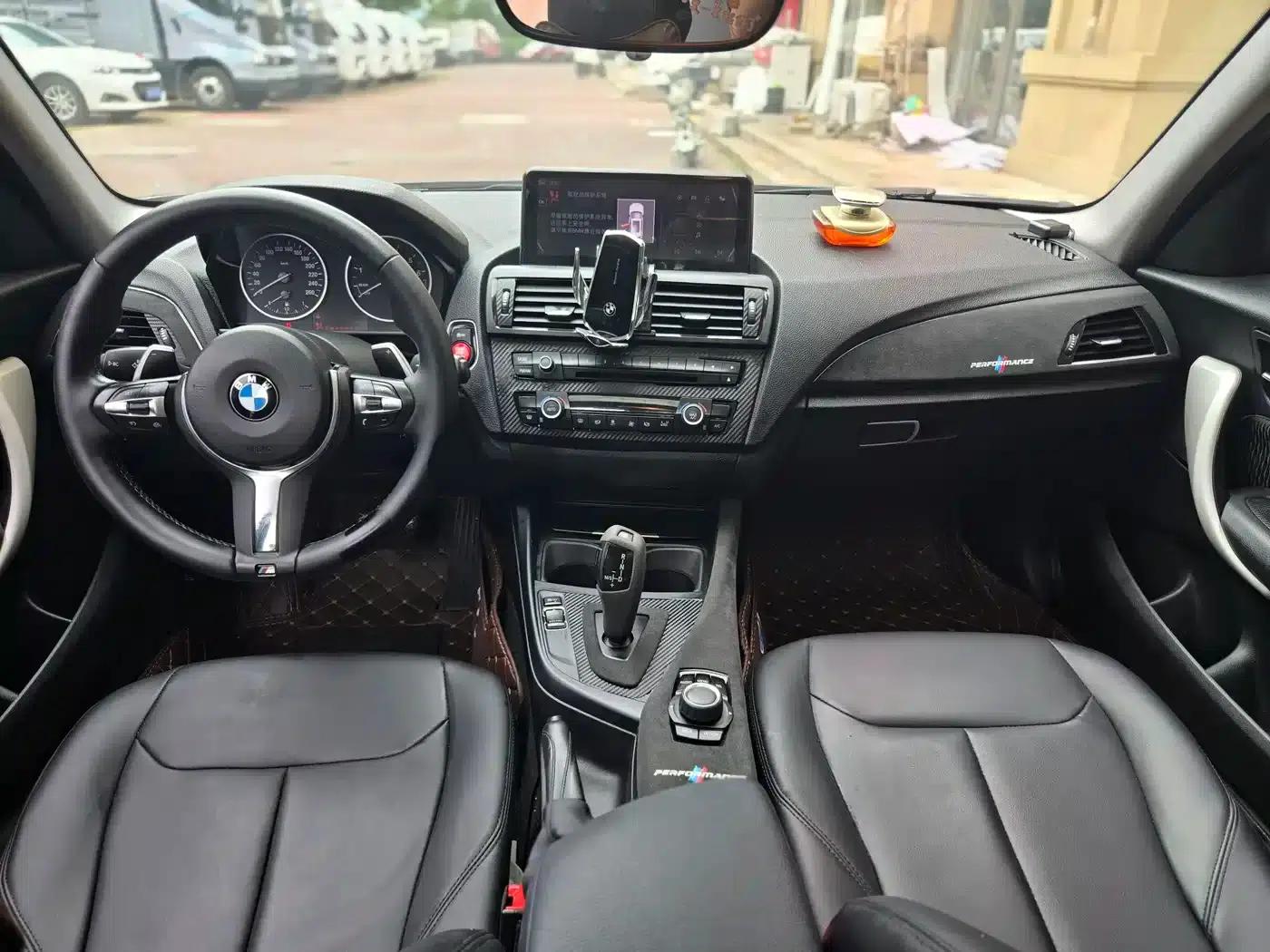2013 BMW 1 Series (Imported) Facelift 118i Leading Edition — миниатюра 14