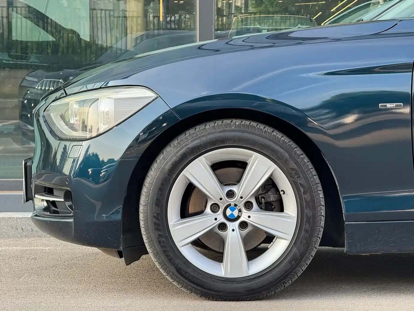 2013 BMW 1 Series (Imported) Facelift 118i Sport — миниатюра 18