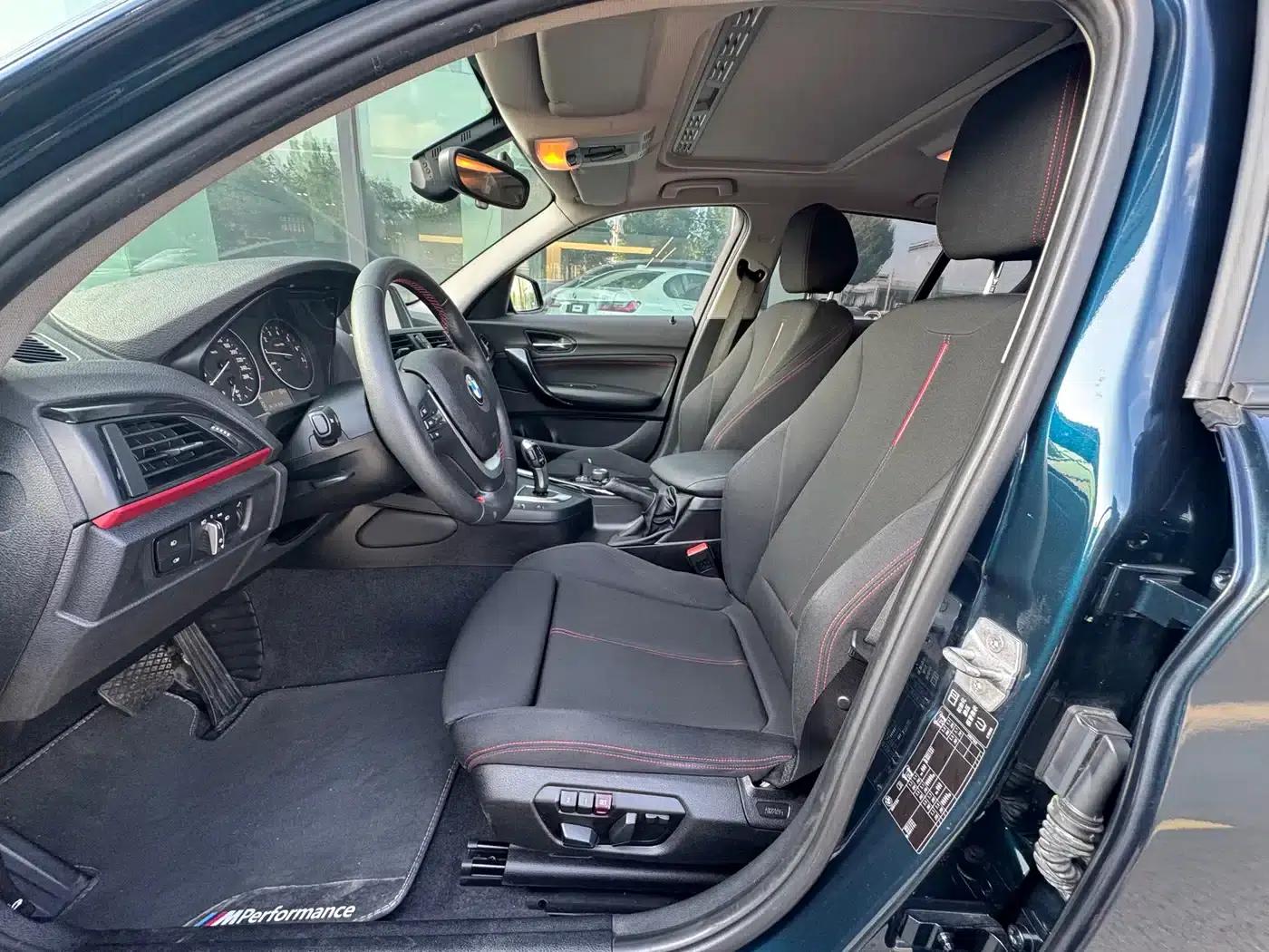 2013 BMW 1 Series (Imported) Facelift 118i Sport — миниатюра 5