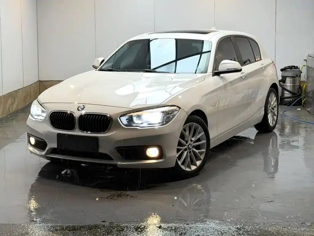 2016 BMW 1 Series Imported Model 120i Leading Edition — миниатюра 1