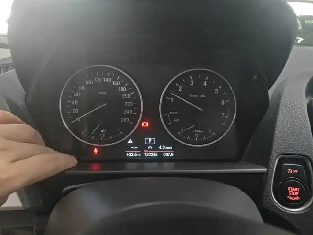 2015 BMW 1 Series Imported Model 120i Leading Edition — миниатюра 12