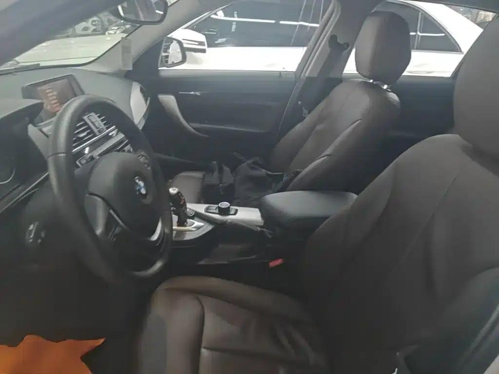 2015 BMW 1 Series Imported Model 120i Leading Edition — миниатюра 15