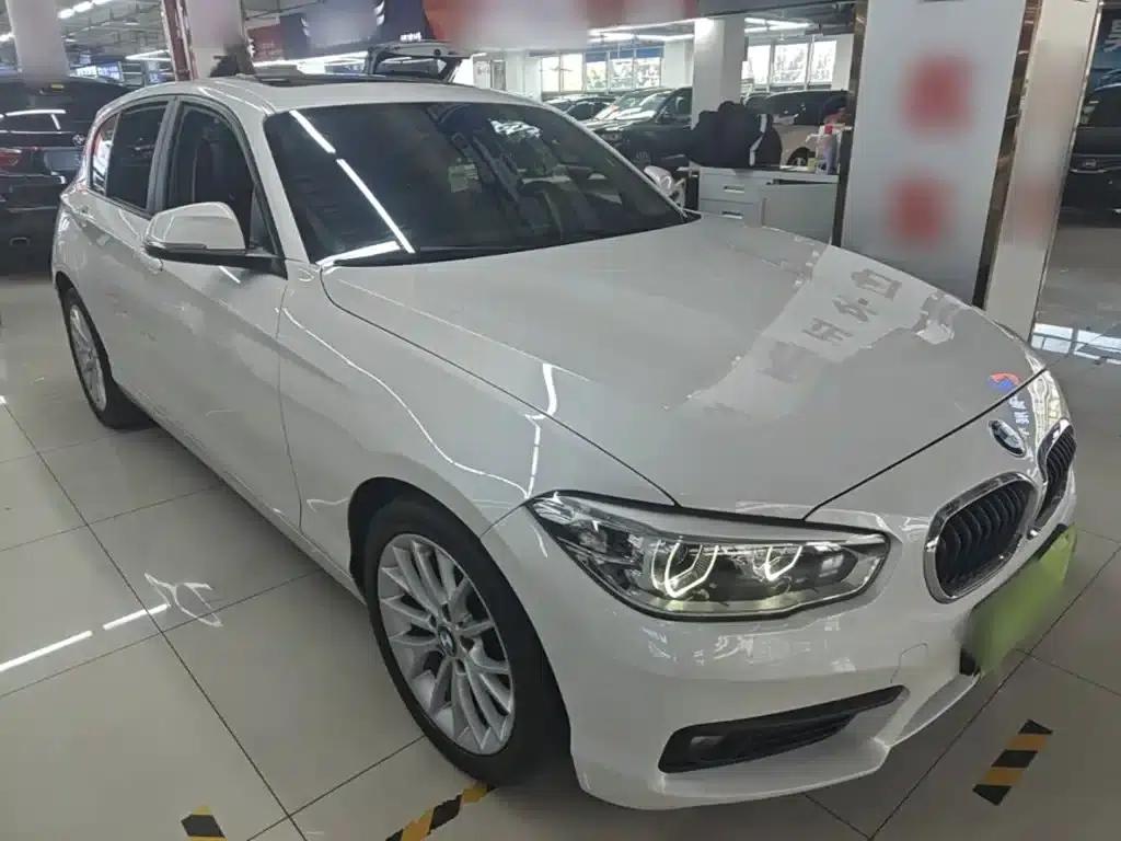 2015 BMW 1 Series Imported Model 120i Leading Edition — миниатюра 4