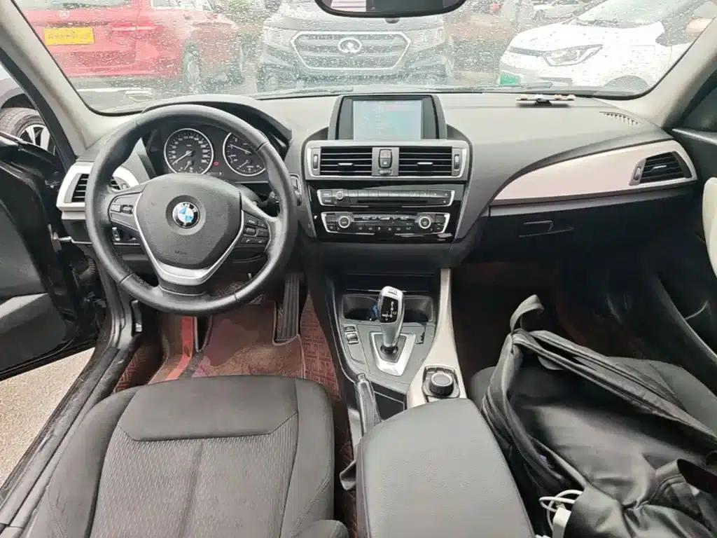 2015 BMW 1 Series Imported Model 120i Leading Edition — миниатюра 10