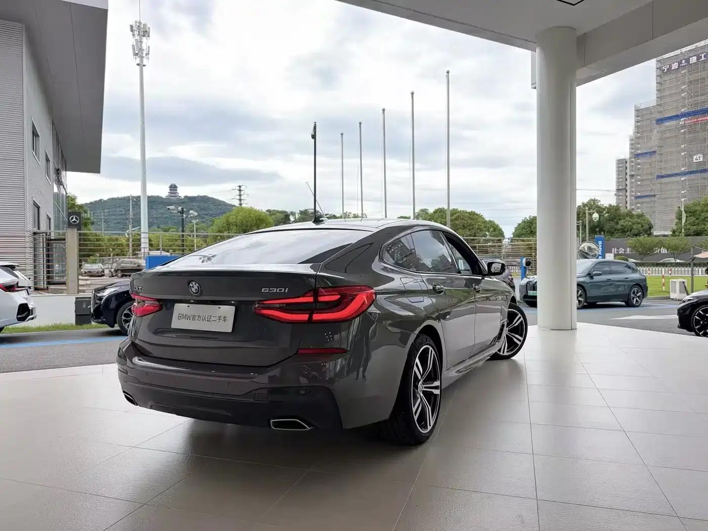 2021 BMW 6 Series GT Facelift 630i M Sport Package — миниатюра 5