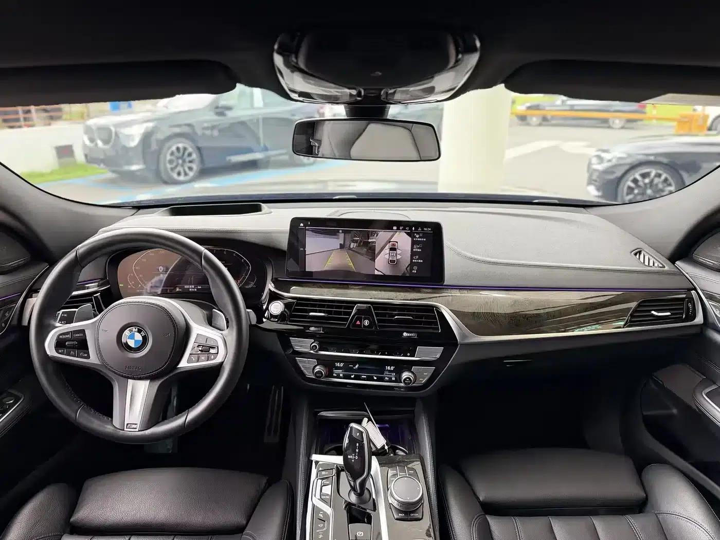 2021 BMW 6 Series GT Facelift 630i M Sport Package — миниатюра 10