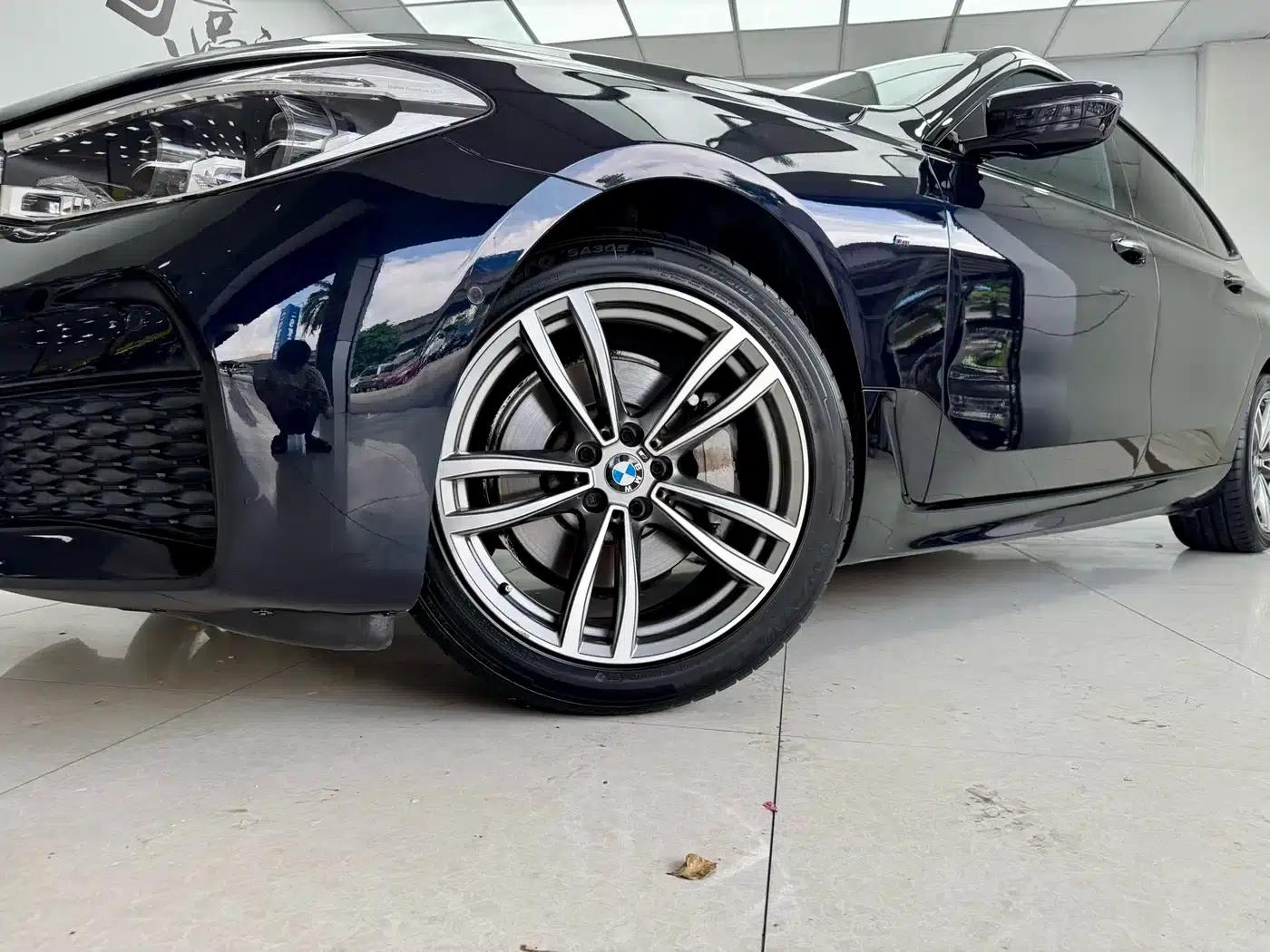 2019 BMW 6 Series GT 630i M Sport Package — миниатюра 21