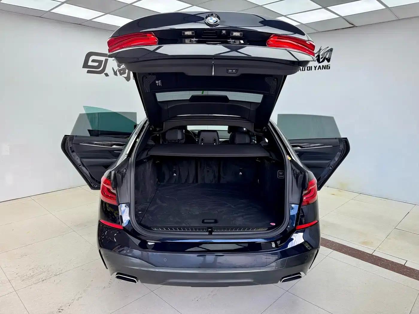 2019 BMW 6 Series GT 630i M Sport Package — миниатюра 23