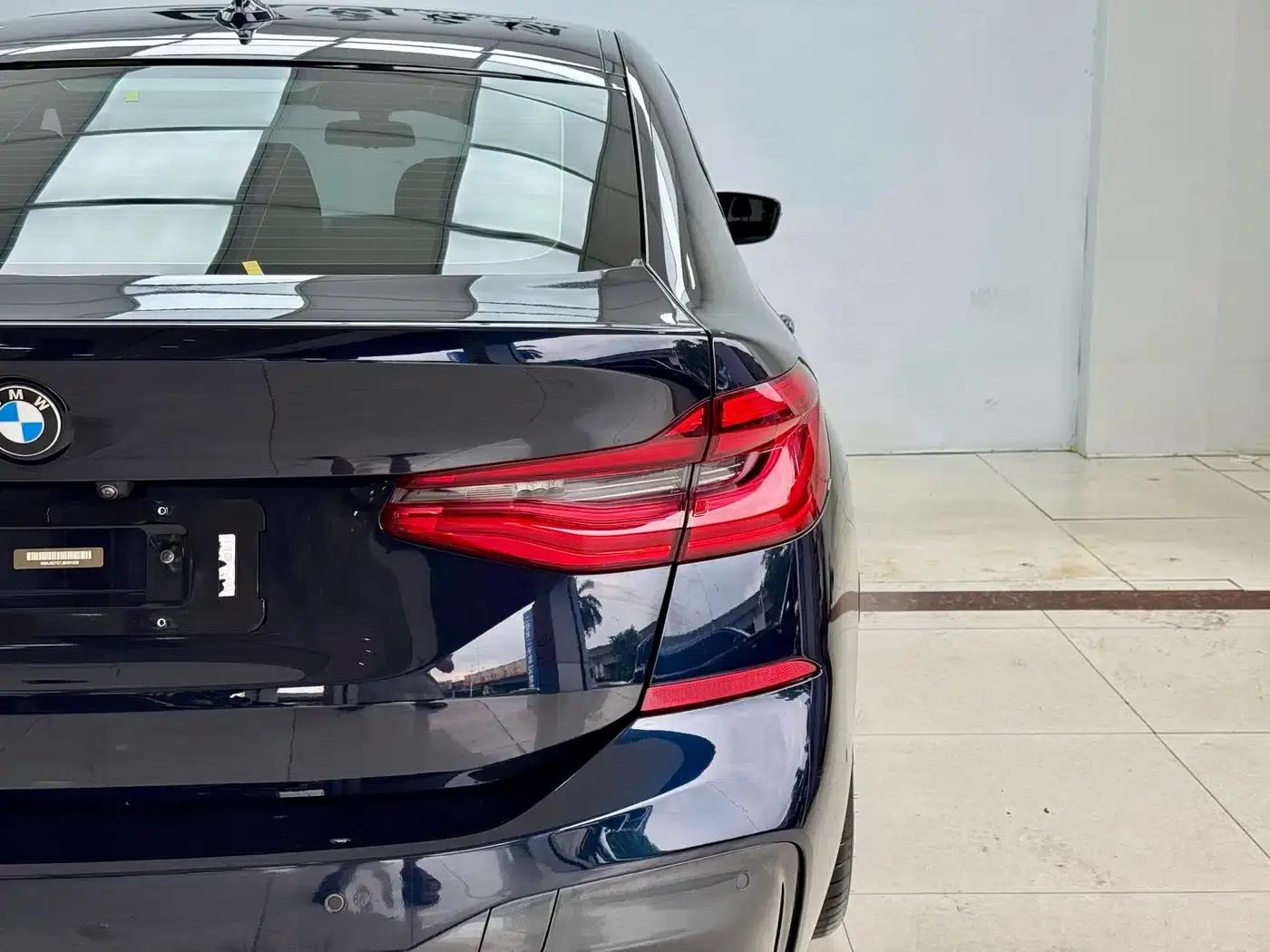 2019 BMW 6 Series GT 630i M Sport Package — миниатюра 26