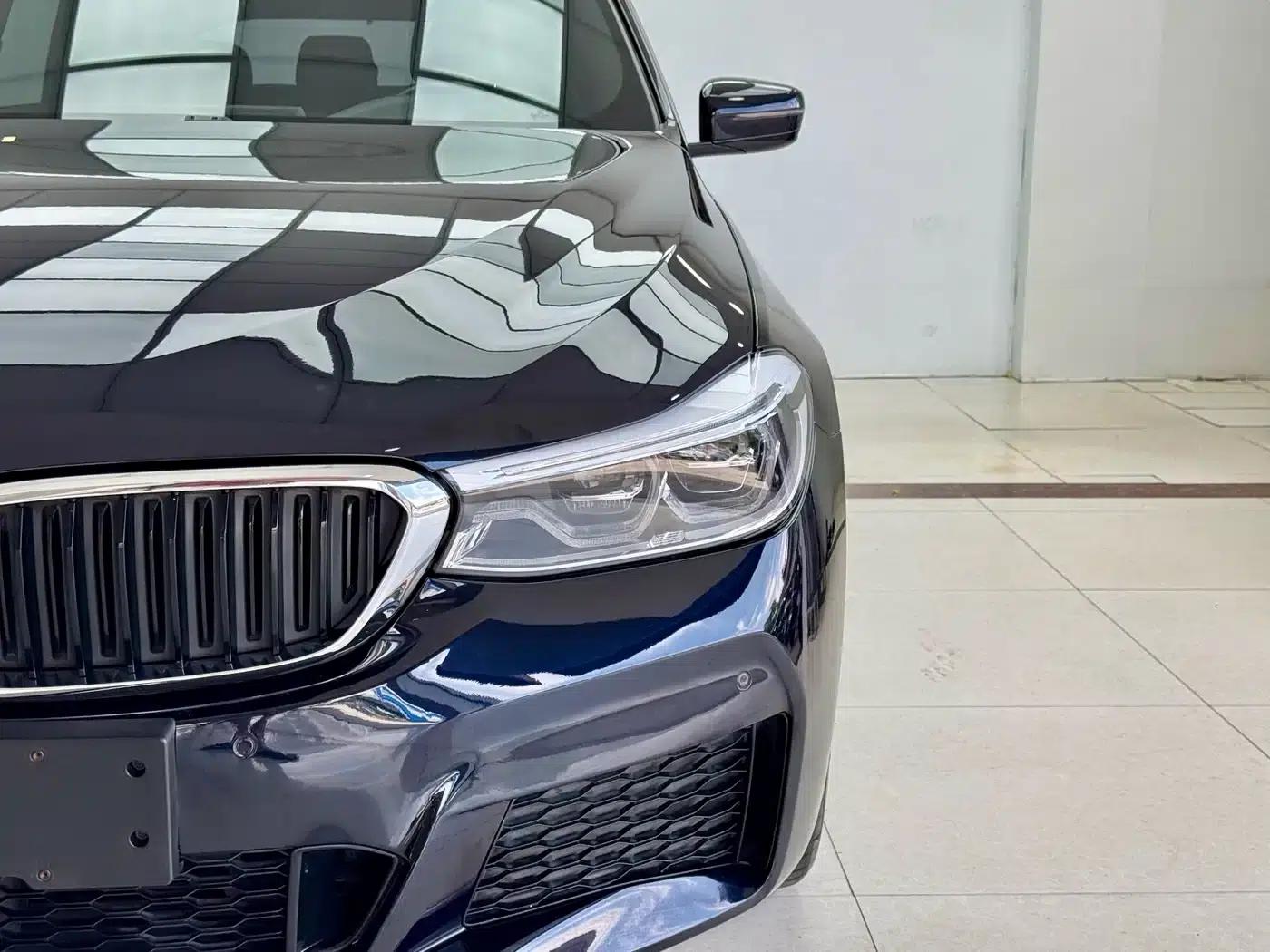 2019 BMW 6 Series GT 630i M Sport Package — миниатюра 4
