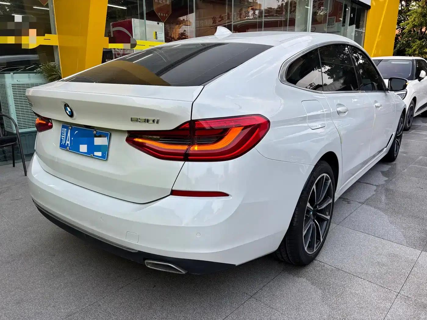 2021 BMW 6 Series GT 630i Luxury Design Package — миниатюра 15