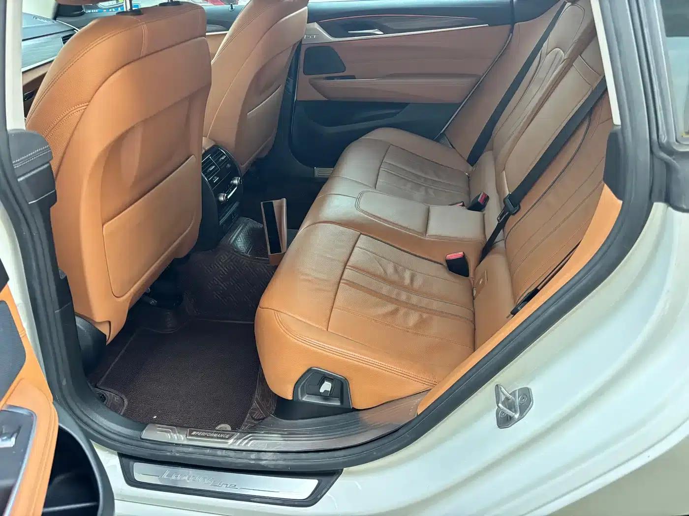2021 BMW 6 Series GT 630i Luxury Design Package — миниатюра 7