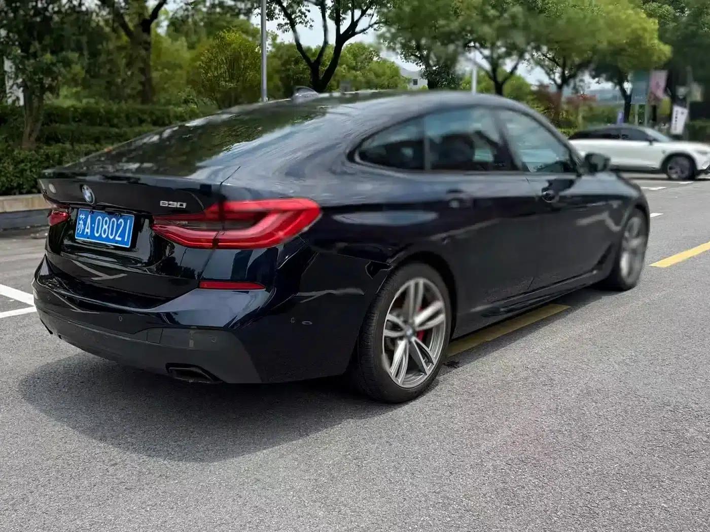 2019 BMW 6 Series GT 630i M Sport Package — миниатюра 15