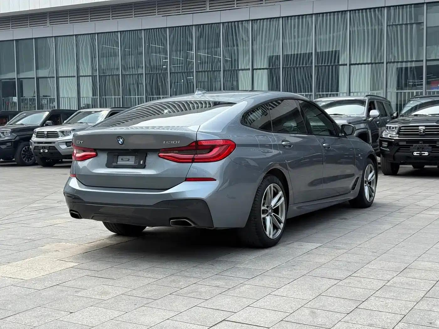 2019 BMW 6 Series GT 630i M Sport Package — миниатюра 13