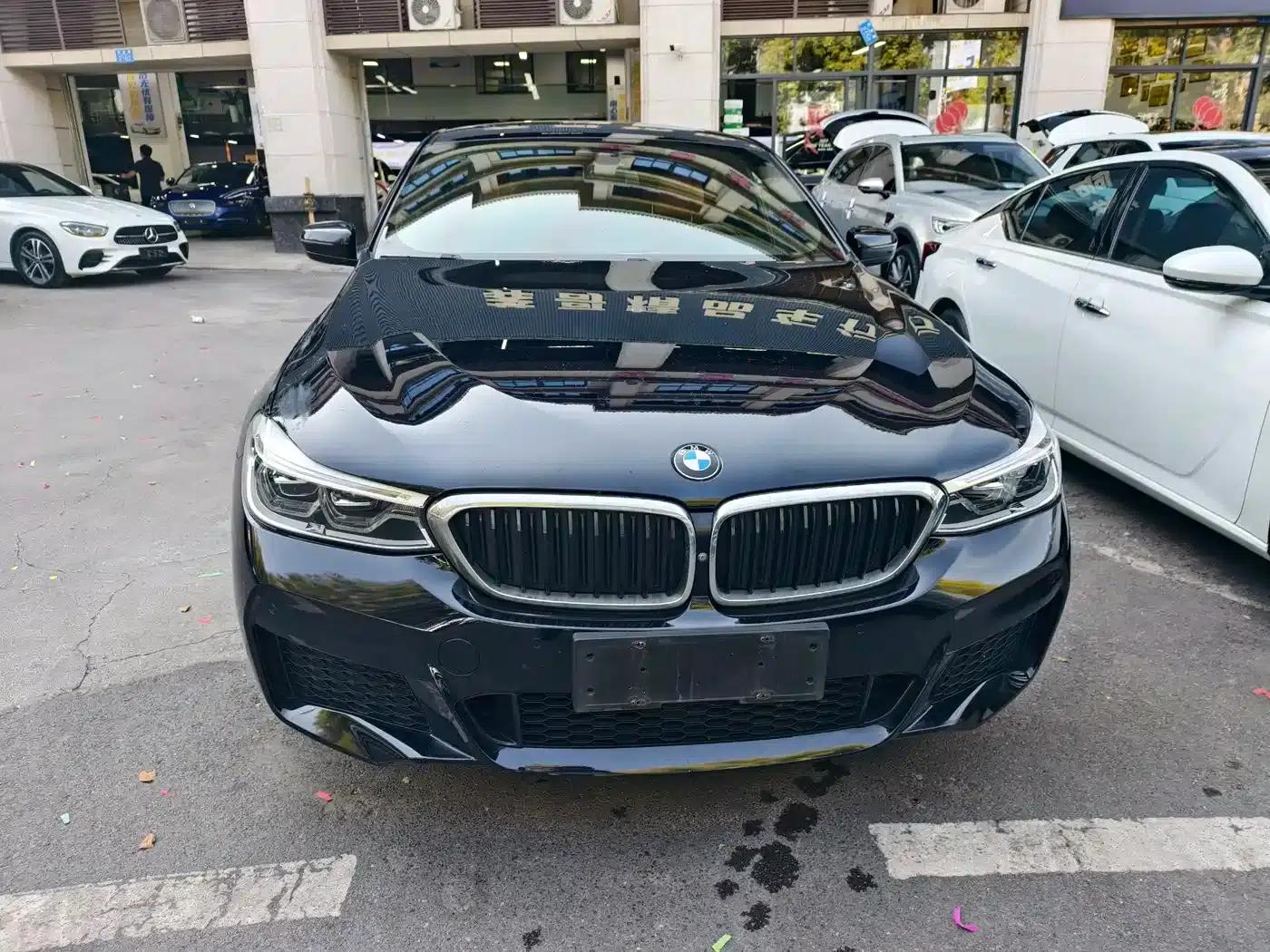 2019 BMW 6 Series GT 630i M Sport Package — миниатюра 2