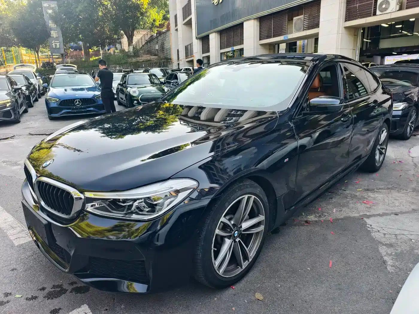 2019 BMW 6 Series GT 630i M Sport Package — миниатюра 3