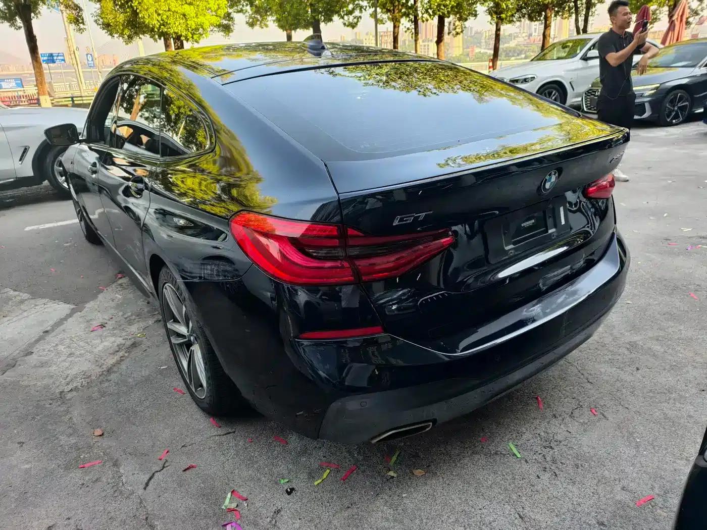 2019 BMW 6 Series GT 630i M Sport Package — миниатюра 7