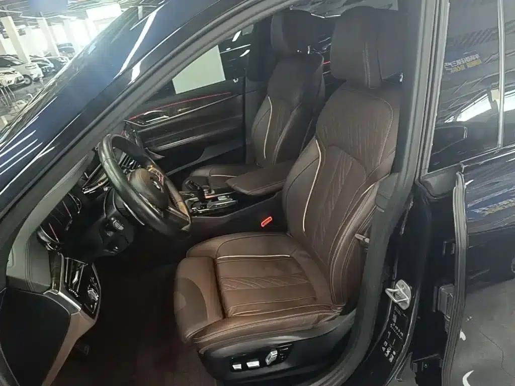 2018 BMW 6 Series GT 640i xDrive M Sport Package — миниатюра 15