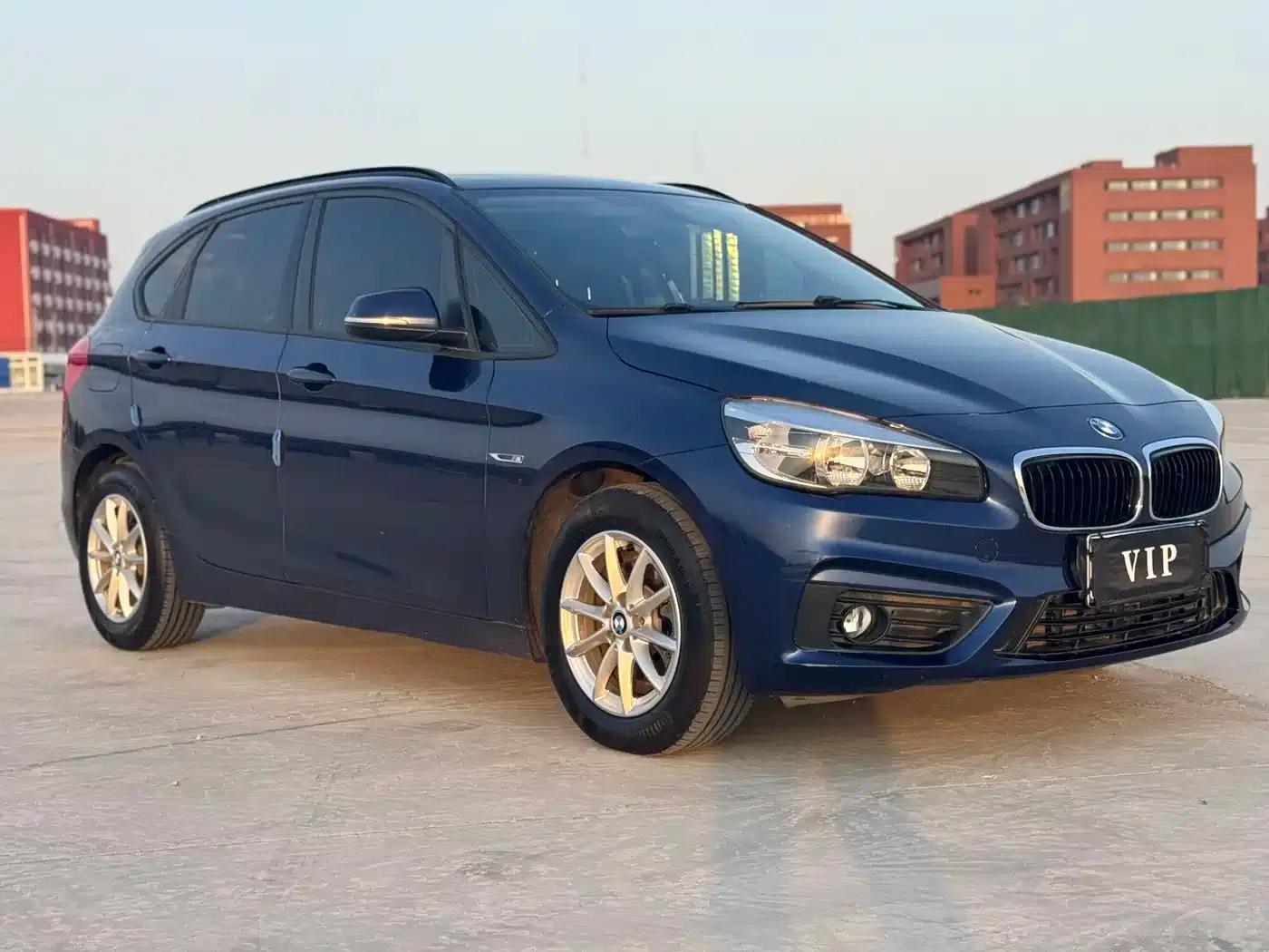 2016 BMW 2 Series Gran Tourer 218i Fashion Edition — миниатюра 3