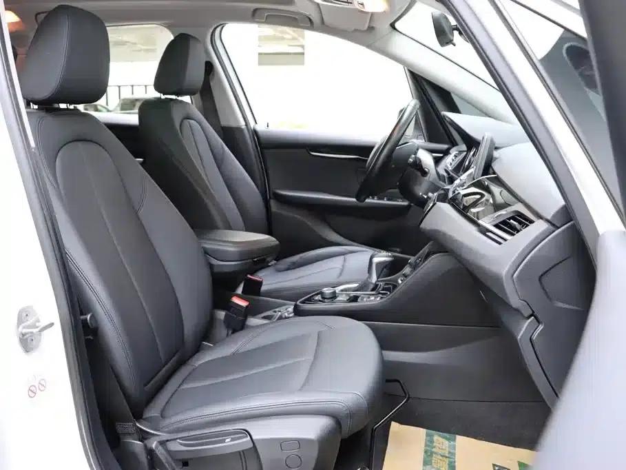 2018 BMW 2 Series Gran Tourer 218i Leading Edition — миниатюра 19