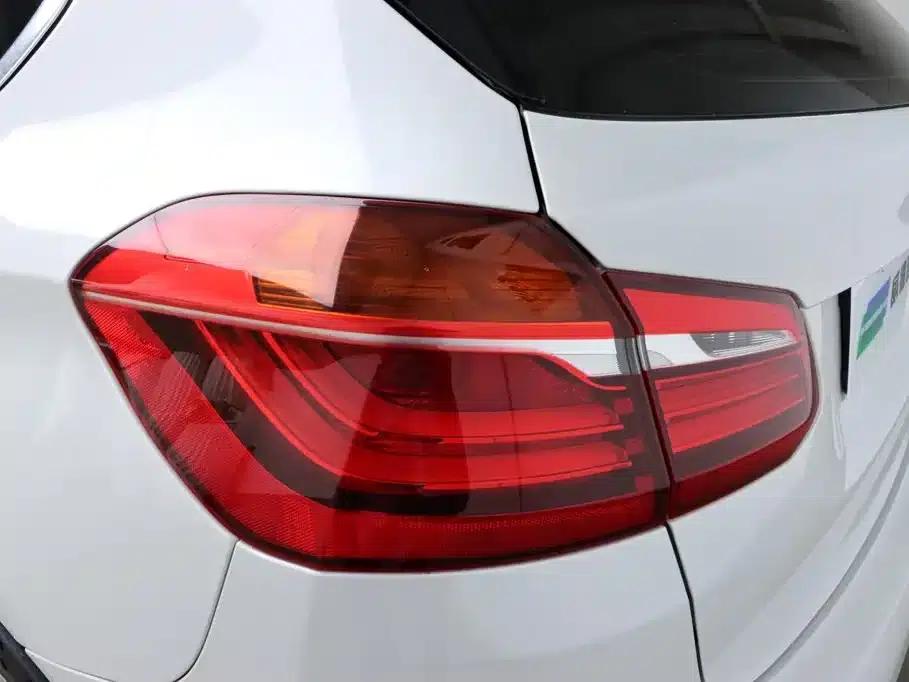 2018 BMW 2 Series Gran Tourer 218i Leading Edition — миниатюра 34