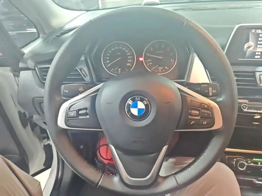 2016 BMW 2 Series Gran Tourer 218i Fashion Edition — миниатюра 11