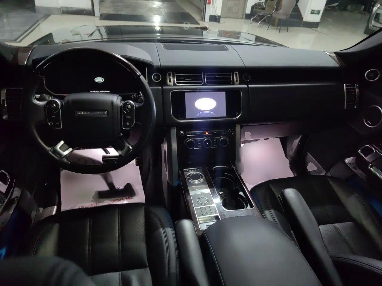 Land Rover Range Vogue Automatic Prestige Genesis Edition, U.S. Spec, 5.0T, 5-Seater — миниатюра 9