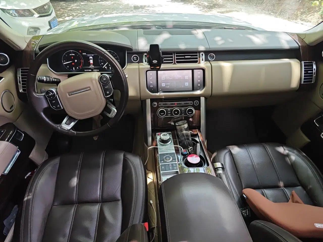 Land Rover Range Vogue Range Rover 3.0 Automatic Five-Seater Diesel Short Wheelbase (Parallel Import) — миниатюра 9