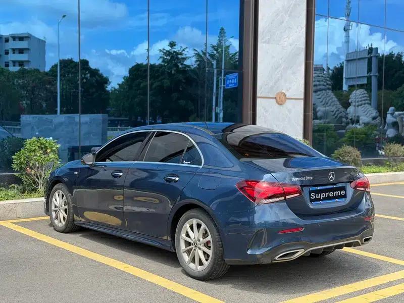 2019 Mercedes-Benz A-Class A 200 L Sport Sedan — миниатюра 4
