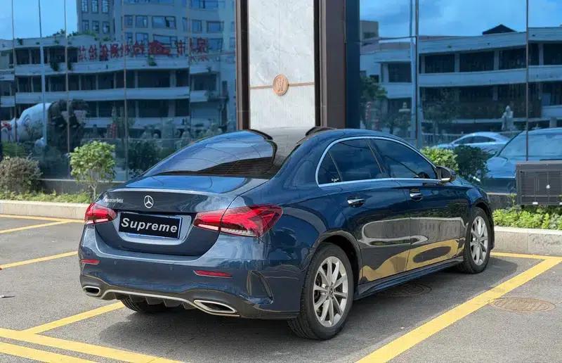 2019 Mercedes-Benz A-Class A 200 L Sport Sedan — миниатюра 6