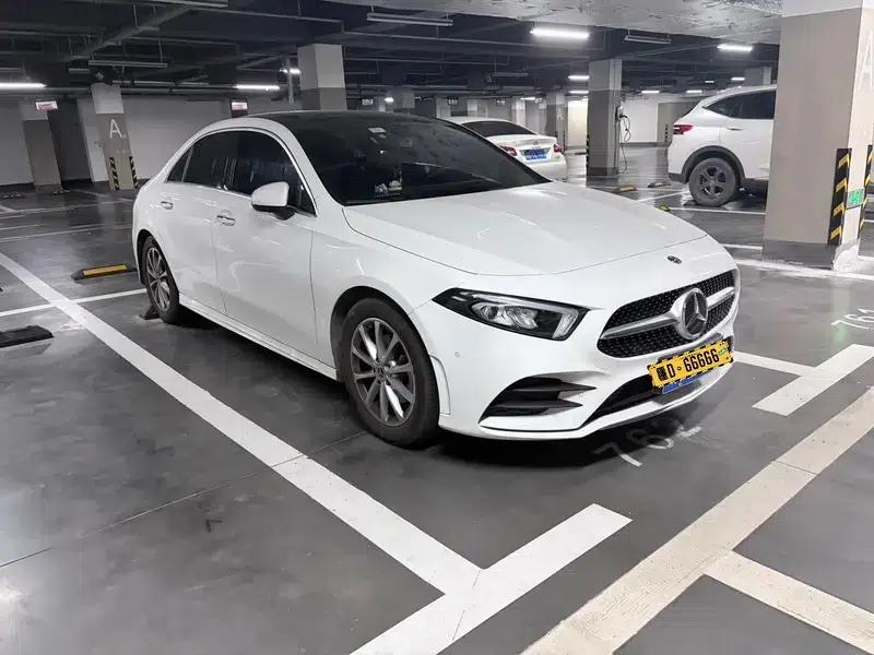 Mercedes-Benz A-Class 2020 Facelift A 200 L Sport Sedan Dynamic Edition — миниатюра 2