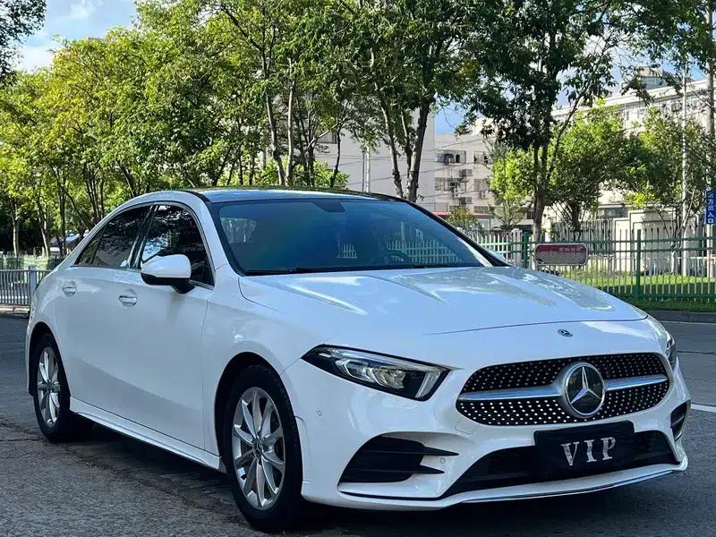 2019 Mercedes-Benz A-Class A 200 L Sport Sedan — миниатюра 3