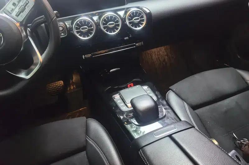 Mercedes-Benz A-Class 2020 Facelift A 200 L Sport Sedan Fashion Model — миниатюра 16