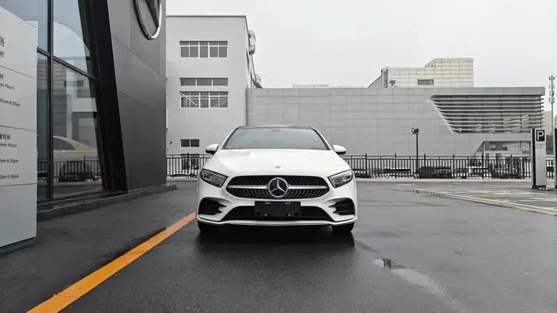 Mercedes-Benz A-Class 2021 A 200 L Sport Sedan Fashion Edition — миниатюра 2