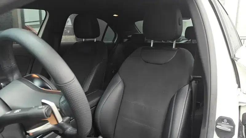 Mercedes-Benz A-Class 2021 A 200 L Sport Sedan Fashion Edition — миниатюра 17