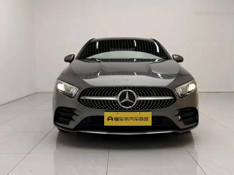 2021 Mercedes-Benz A-Class A 200 L Sport Sedan Dynamic Edition — миниатюра 2