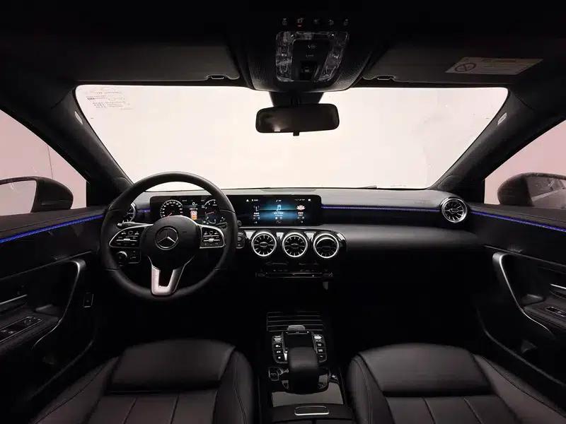 2021 Mercedes-Benz A-Class A 200 L Sport Sedan Dynamic Edition — миниатюра 14
