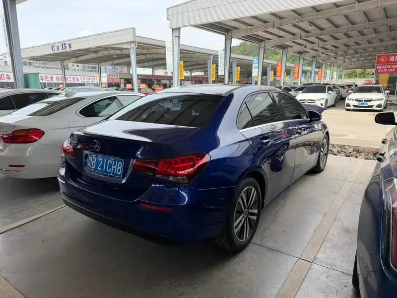 2021 Mercedes-Benz A-Class A 180 L Sport Sedan — миниатюра 6