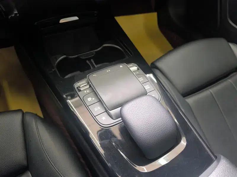 2021 Mercedes-Benz A-Class A 200 L Sport Sedan Dynamic Edition — миниатюра 10