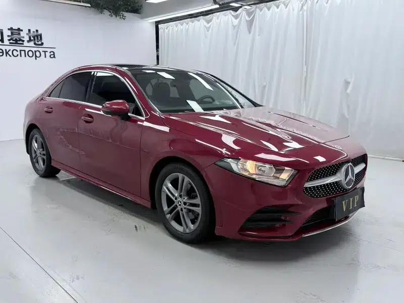 2022 Mercedes-Benz A-Class A 180 L Sport Sedan — миниатюра 3