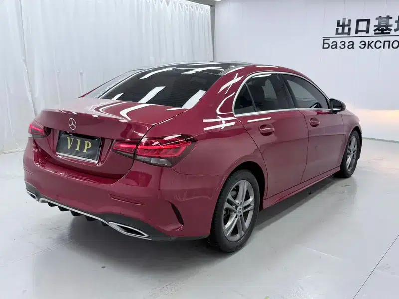 2022 Mercedes-Benz A-Class A 180 L Sport Sedan — миниатюра 6