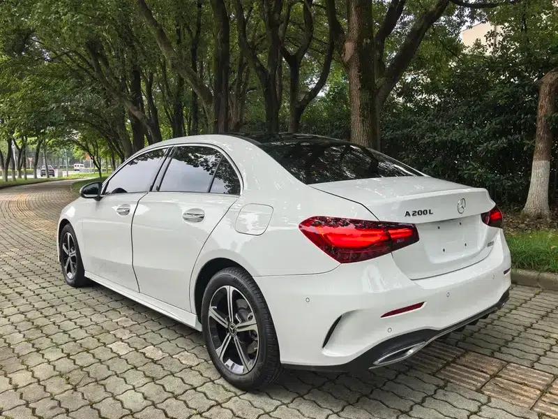 2024 Mercedes-Benz A-Class A 200 L Dynamic Edition — миниатюра 4